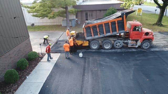 College Station TX Asphalt Asphalt Contractor - pothole repair blacktop installation experts